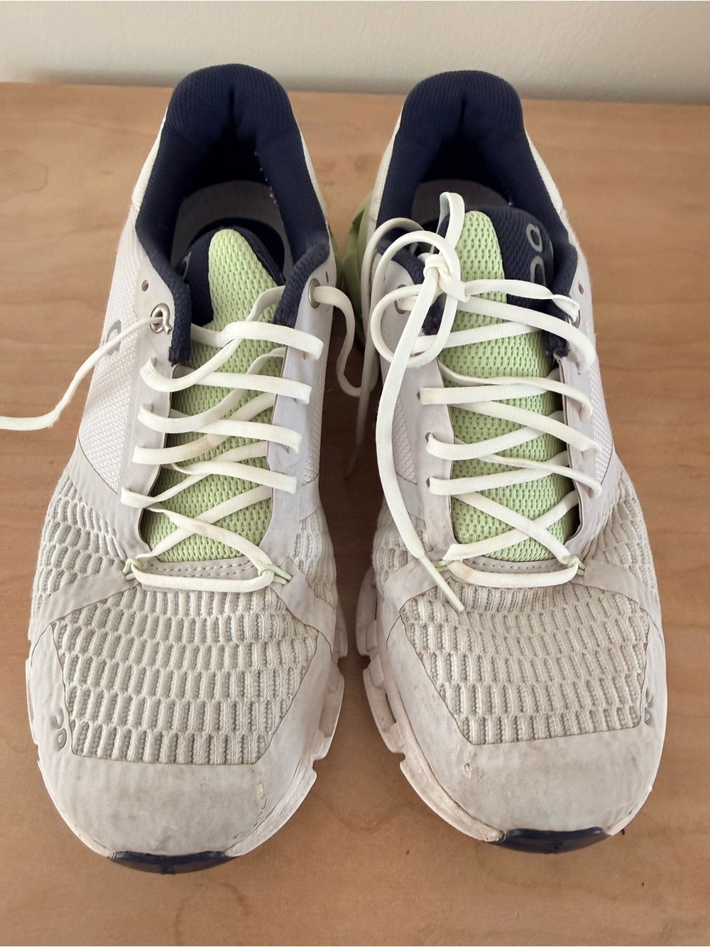 On Running Women's Light Gray and Lime Green Cloud Sneakers - Picture 4 of 7